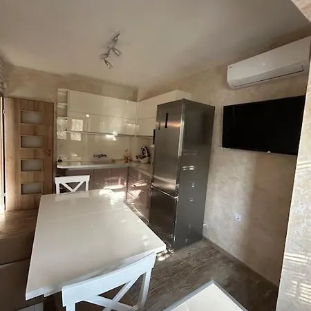 Luxurious Flat Center