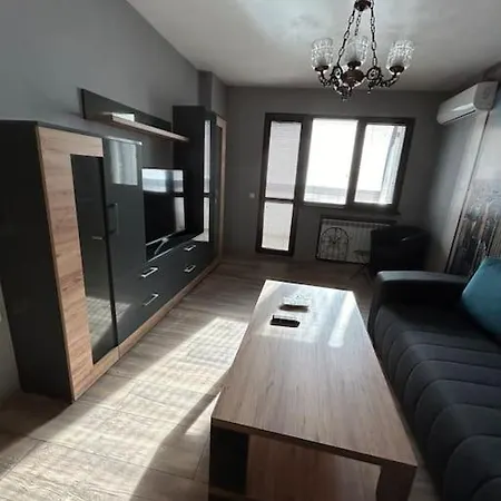 Luxurious Flat Center